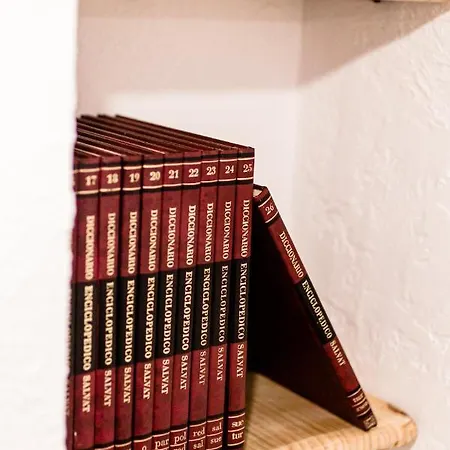 Lovely Two Bedroom In The Center Of